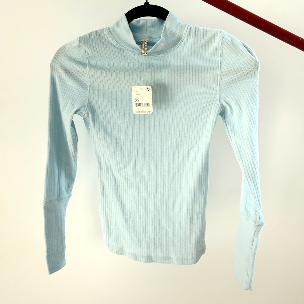 Free People NWT Light Blue Ribbed Long Sleeve Top